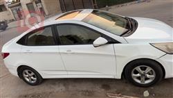 هیوندای ئەکسنت